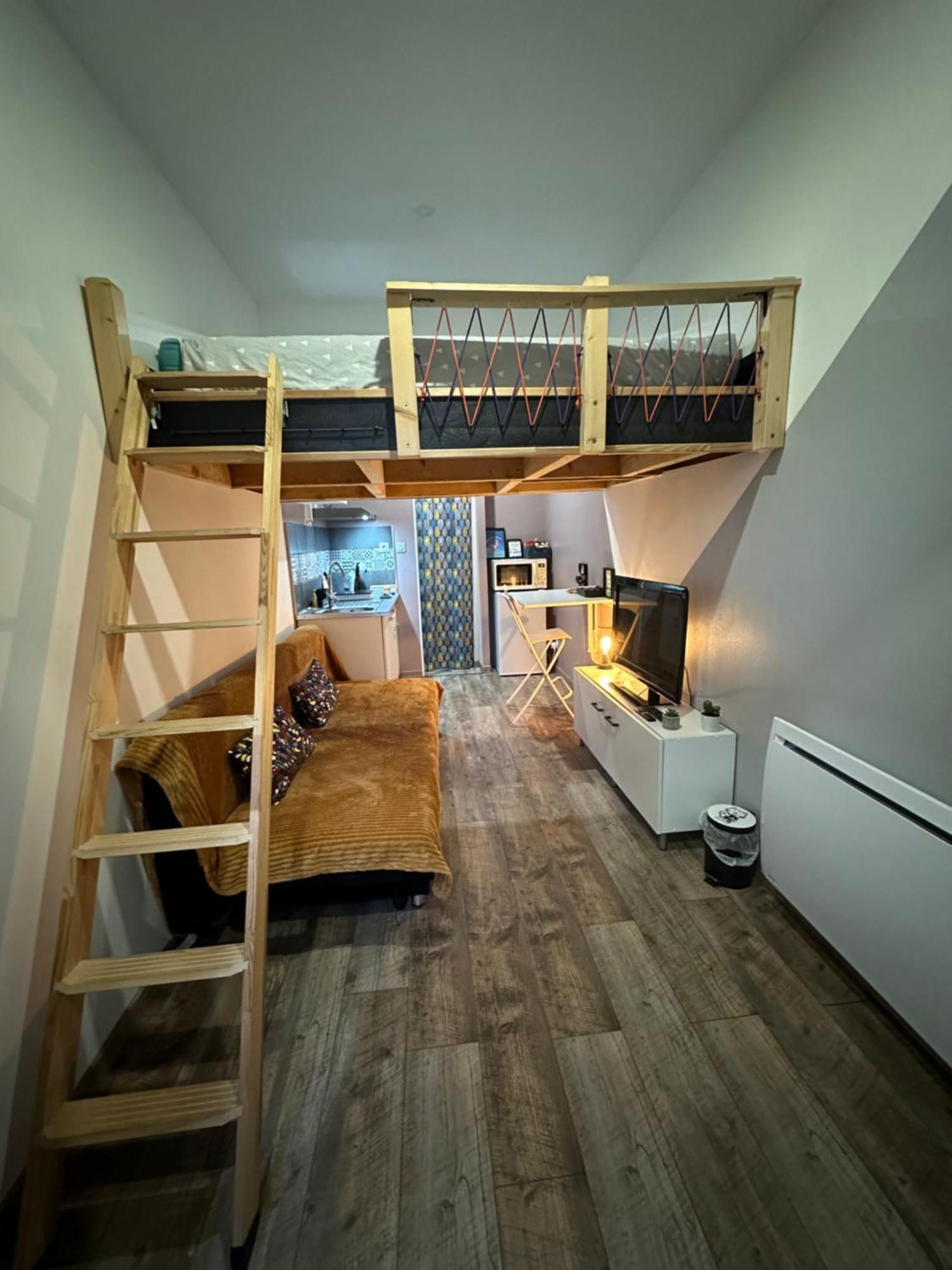 La Tiny : Adorable Petit Studio /Parking Gratuit. Angoulême Exteriér fotografie
